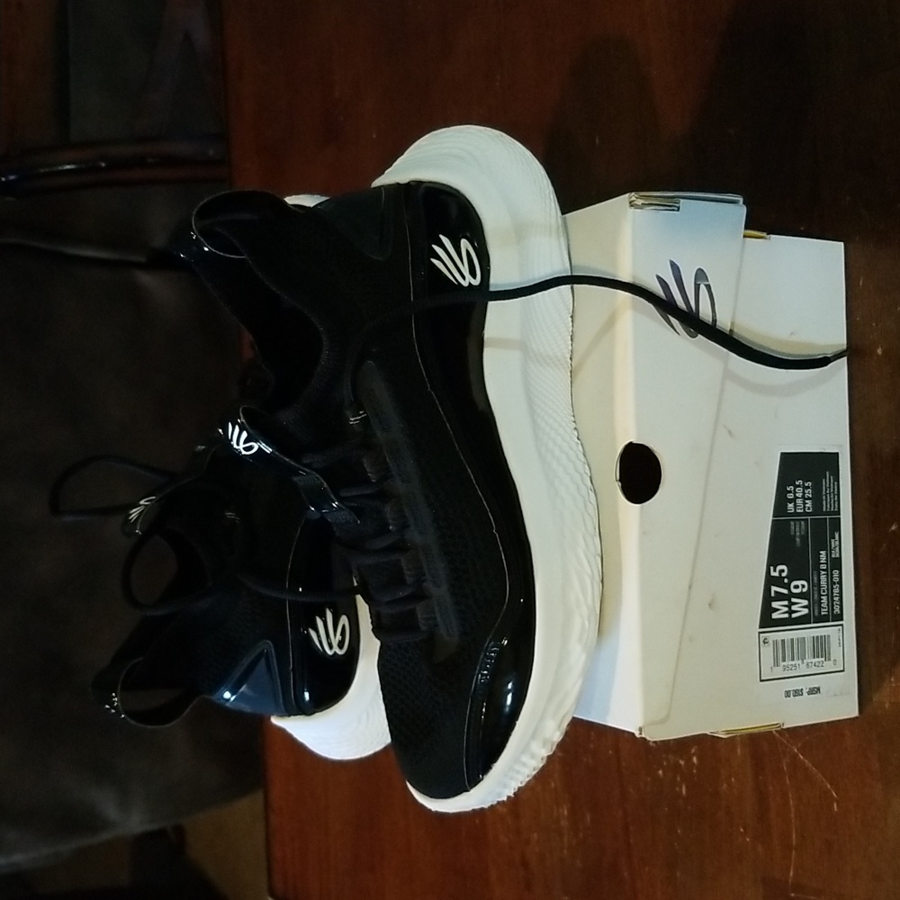 Under Amor (Team Curry8 NM)